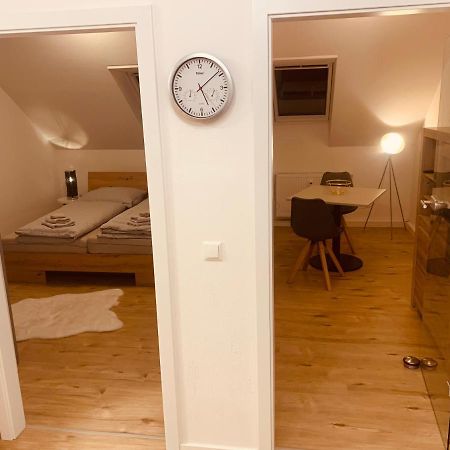 modern&cozy 2 Zimmer Wohnung, Netflix, Parkplatz Salzweg Exterior foto