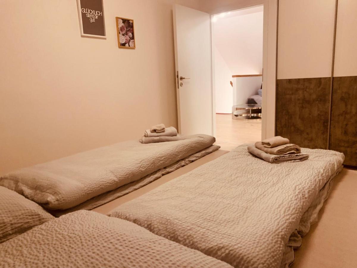 modern&cozy 2 Zimmer Wohnung, Netflix, Parkplatz Salzweg Exterior foto