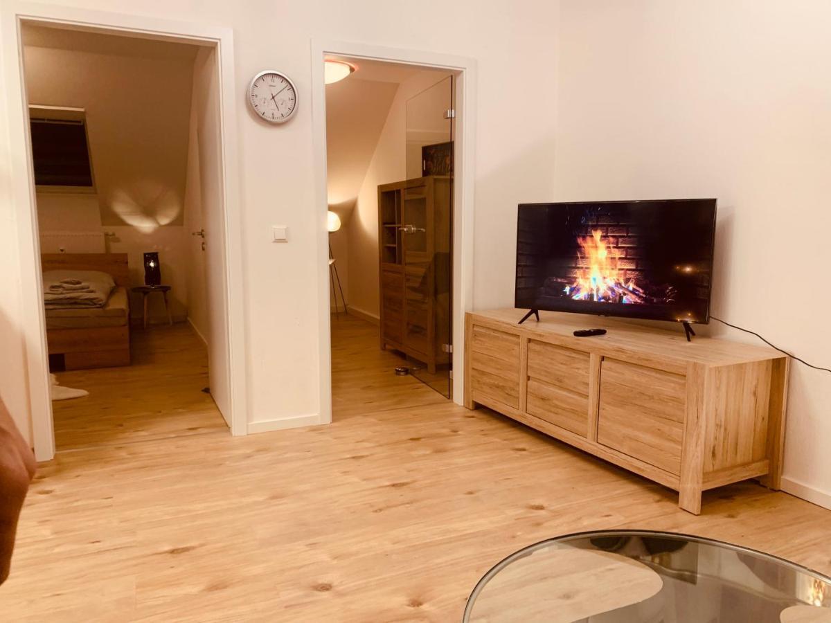 modern&cozy 2 Zimmer Wohnung, Netflix, Parkplatz Salzweg Exterior foto