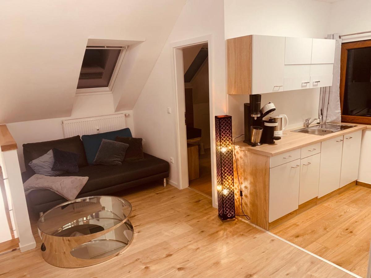 modern&cozy 2 Zimmer Wohnung, Netflix, Parkplatz Salzweg Exterior foto