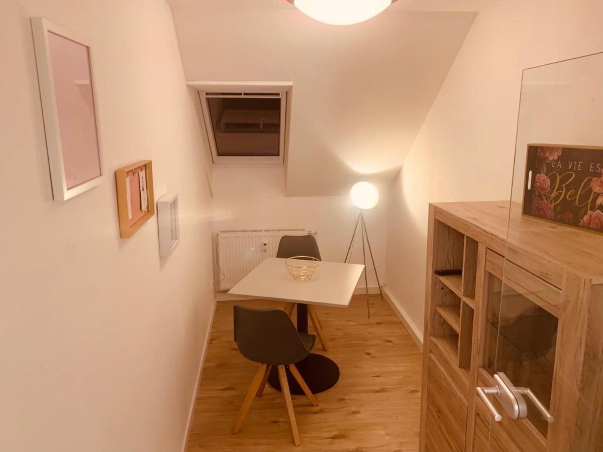 modern&cozy 2 Zimmer Wohnung, Netflix, Parkplatz Salzweg Exterior foto